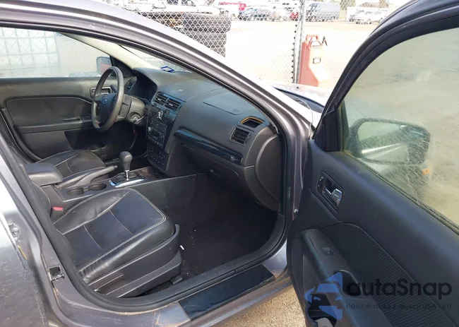 3FAHP081X6R138686: 42490131