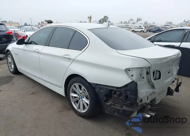 WBA5A5C57FD522937: 42490146