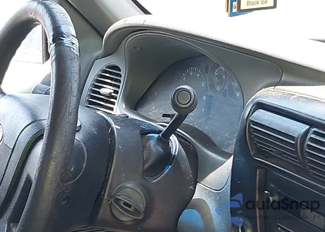 1FTYR10D25PA22419: 42490246