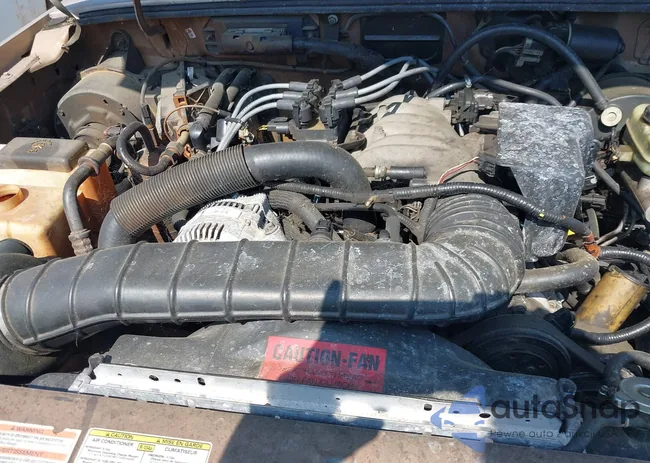 1FTCR10U0VUA39912: 42490300