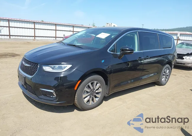 2C4RC1S76RR177928: 42489370