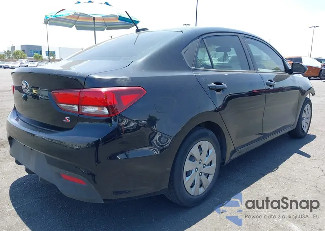 3KPA24AD8LE353878: 42489598