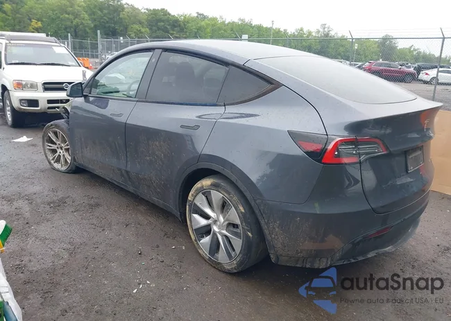 5YJYGDEE2LF048017: 42490778