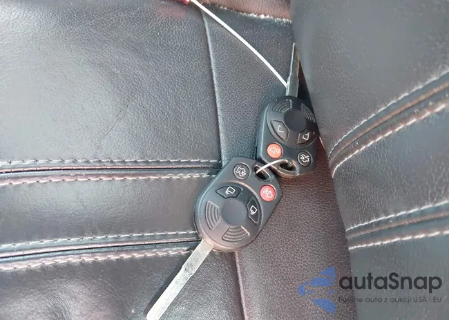 1FADP3F24DL188104: 42490782