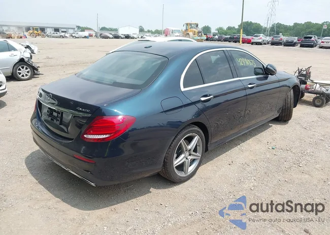 WDDZF4KB2HA012027: 42490873