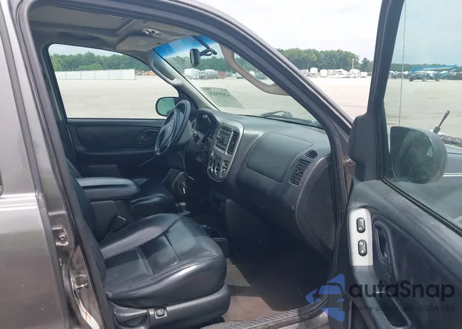 1FMCU941X4KA49169: 42491024