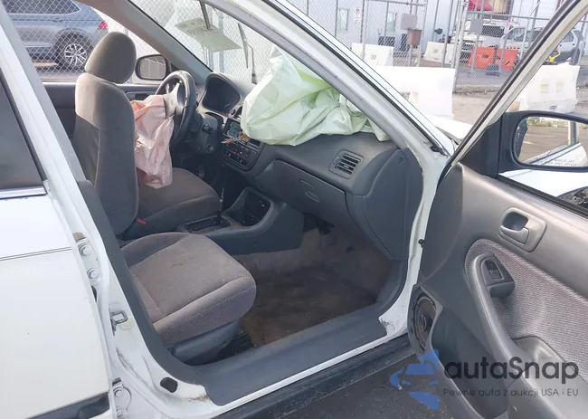 2HGEJ6678WH574927: 42491193