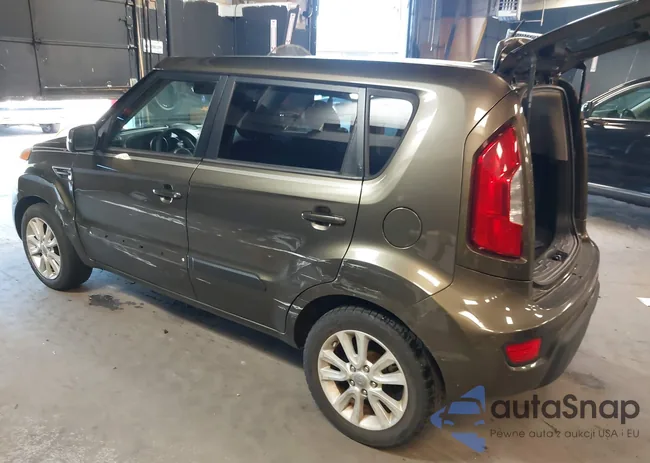 KNDJT2A67C7371890: 42491197