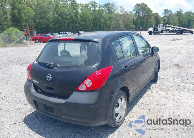 3N1BC13E07L387565: 42491211