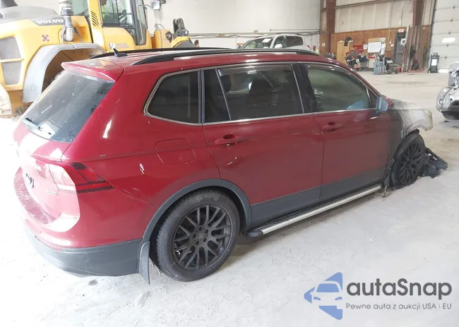 3VV2B7AX5KM154194: 42491232