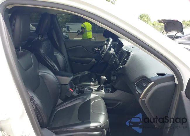 1C4PJLLB2LD592959: 42491266