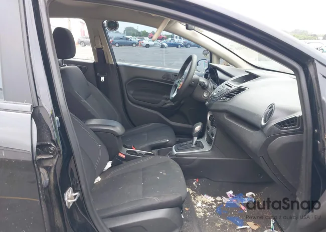 3FADP4BJ3JM121944: 42490336