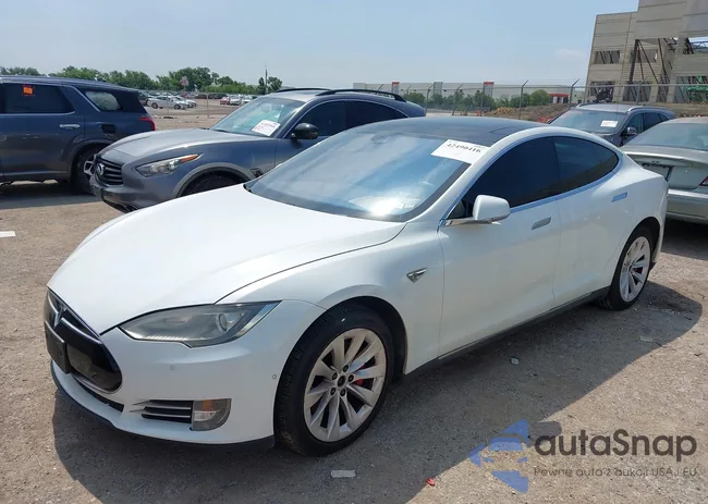 5YJSA1H21EFP68208: 42490416