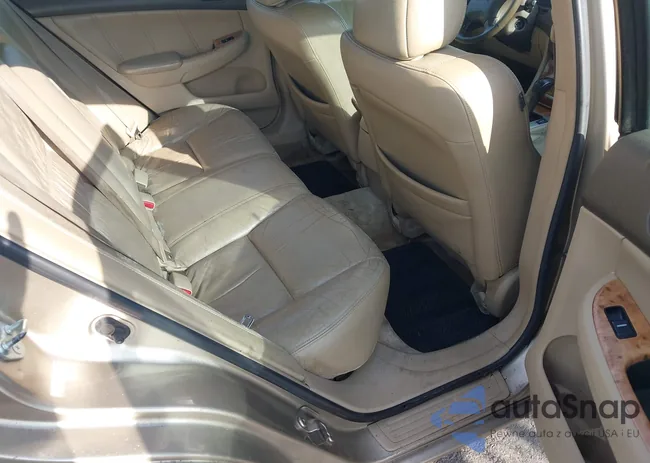 1HGCM66595A026803: 42490539