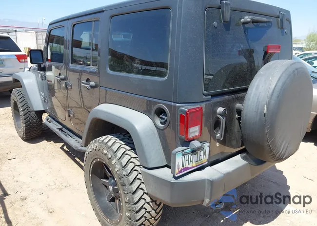 1C4BJWDG1HL584578: 42490558