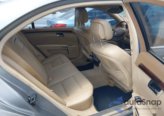 WDDNG7DB3CA466869: 42490577