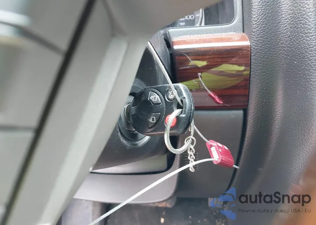 3LNHM26T07R617151: 42490649