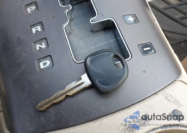 5NPEU46C09H508990: 42490680