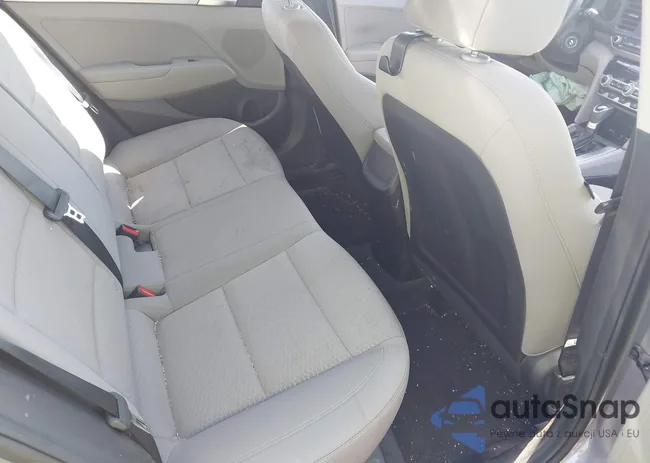 KMHD74LF4LU924776: 42491697