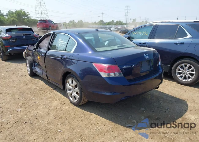 1HGCP26878A105353: 42491821