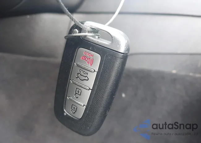 KMHGC4DD7DU241977: 42491995