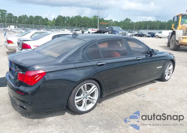 WBAKB8C57CDX20821: 42492265