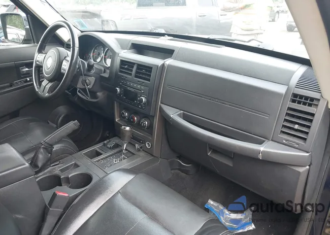 1C4PJMAK4CW182158: 42492282