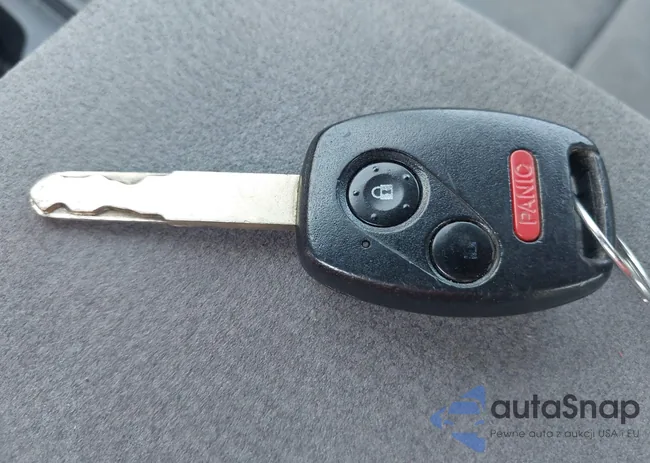 2HGFA16568H518526: 42491654