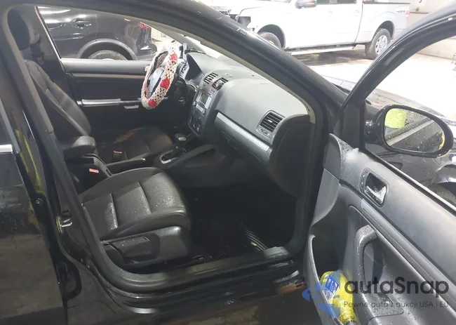 3VWEF71K37M083747: 42492695