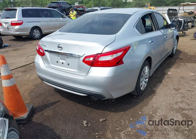 1N4AL3AP6GN359462: 42492763