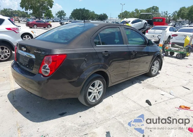 1G1JC5SH9F4108042: 42492769