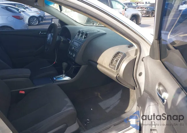 1N4CL2AP4BC185009: 42492837