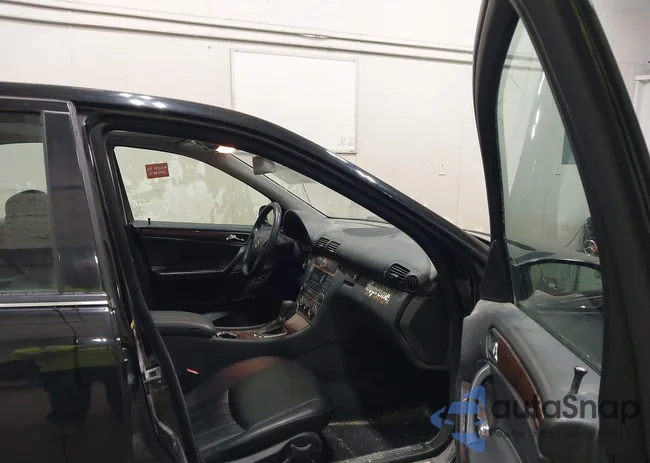 WDBRF92H66F806667: 42492901