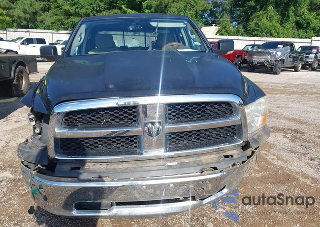 1D3HB18P39S722222: 42493049