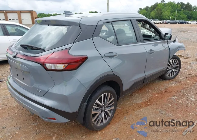 3N1CP5CV0RL547415: 42493123