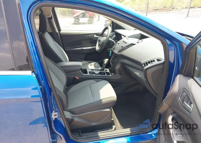 1FMCU0GD4JUD17246: 42492330