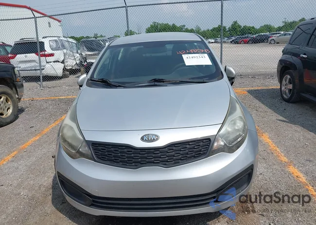 KNADM4A30C6057559: 42492343