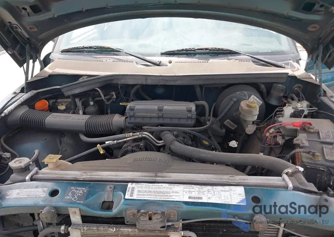 1B7HF16Y3WS755905: 42492353