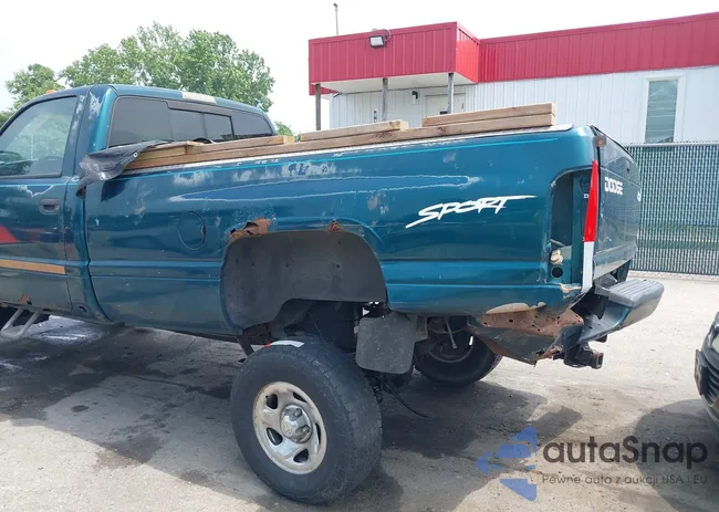 1B7HF16Y3WS755905: 42492353