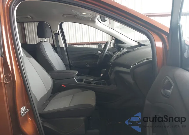 1FMCU0GD0HUA52349: 42492454