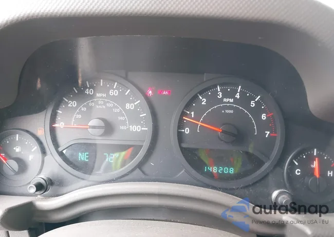 1J4FA24187L179428: 42492457