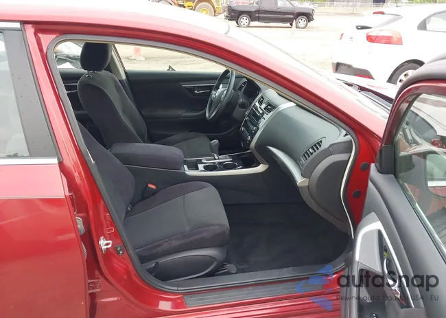 1N4AL3AP5DN430579: 42492492