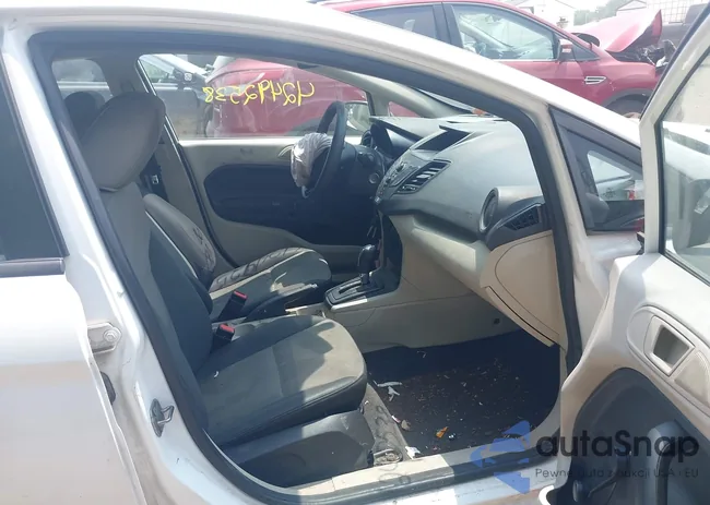 3FADP4AJXCM219938: 42492538