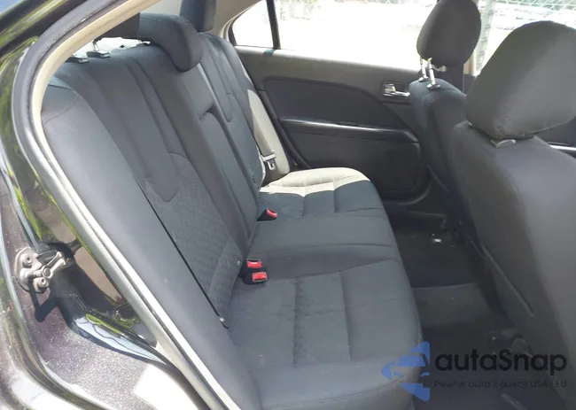 3FAHP0HA0CR402610: 42492610