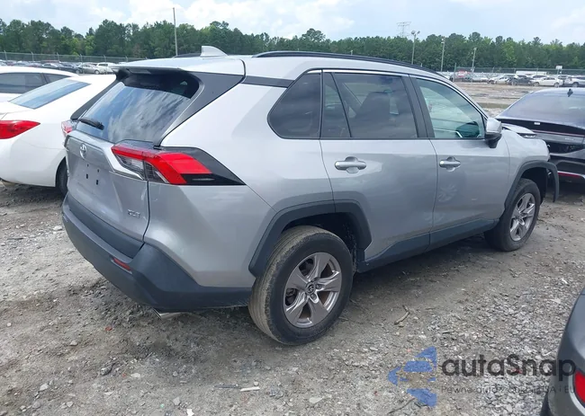 2T3W1RFV6NC176814: 42492660