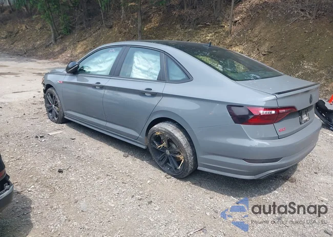 3VW6T7BU7LM087517: 42493767