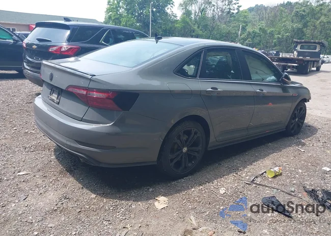 3VW6T7BU7LM087517: 42493767