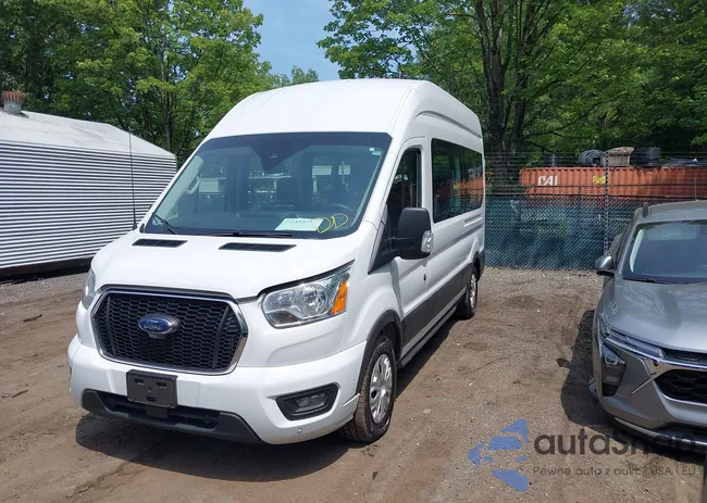 1FBAX2X89NKA78929: 42493797