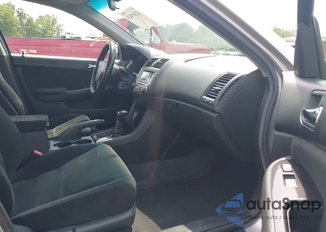 1HGCM56387A210447: 42493820