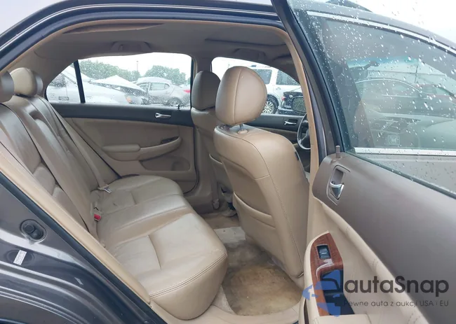 1HGCM56757AA19977: 42493938